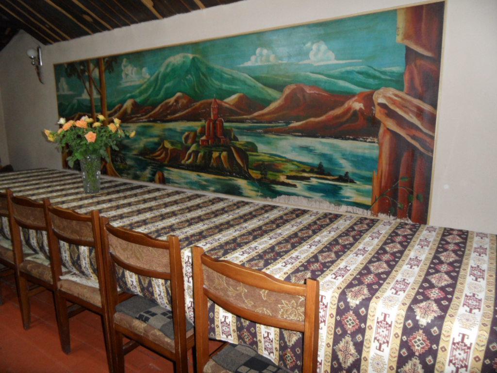 Barseghyan'S Guest House Vardenis Exteriör bild